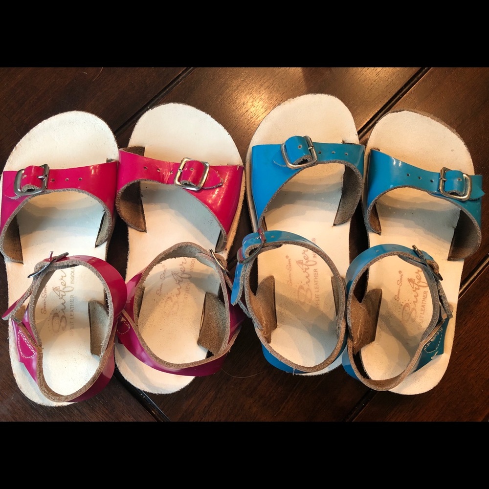 Girls sandals